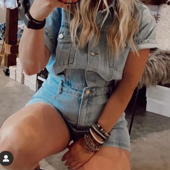 Le Lis collection short jumpsuit - Picture 2 of 4